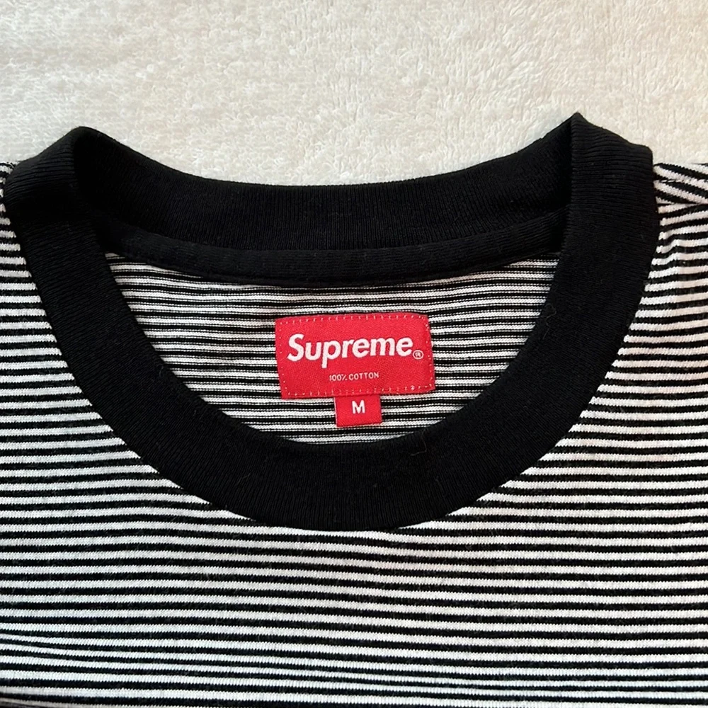 Supreme black & white short sleeve t-shirt, men’s size M - Picture 2 of 9